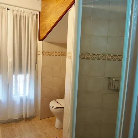 Remona Πανσιόν