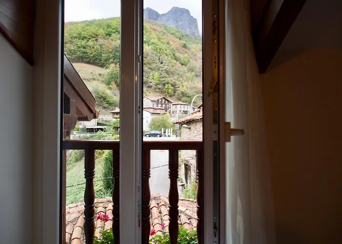 Remona Guest house 3*